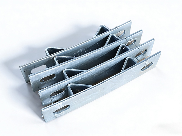 Angle Steel Cross Arm – Product Overview The Angle Steel Cross Arm is a fundamental structural component used in overhead power transmission and distribution systems to support conductors, insulators, and related line hardware on utility